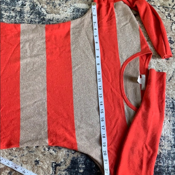 Banana Republic Striped Sweater - Picture 7 of 8